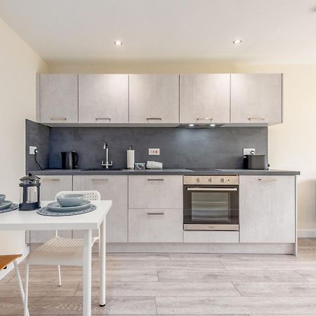Hamilton Hideaway Villa เซนต์แอนดรูว์ ภายนอก รูปภาพ